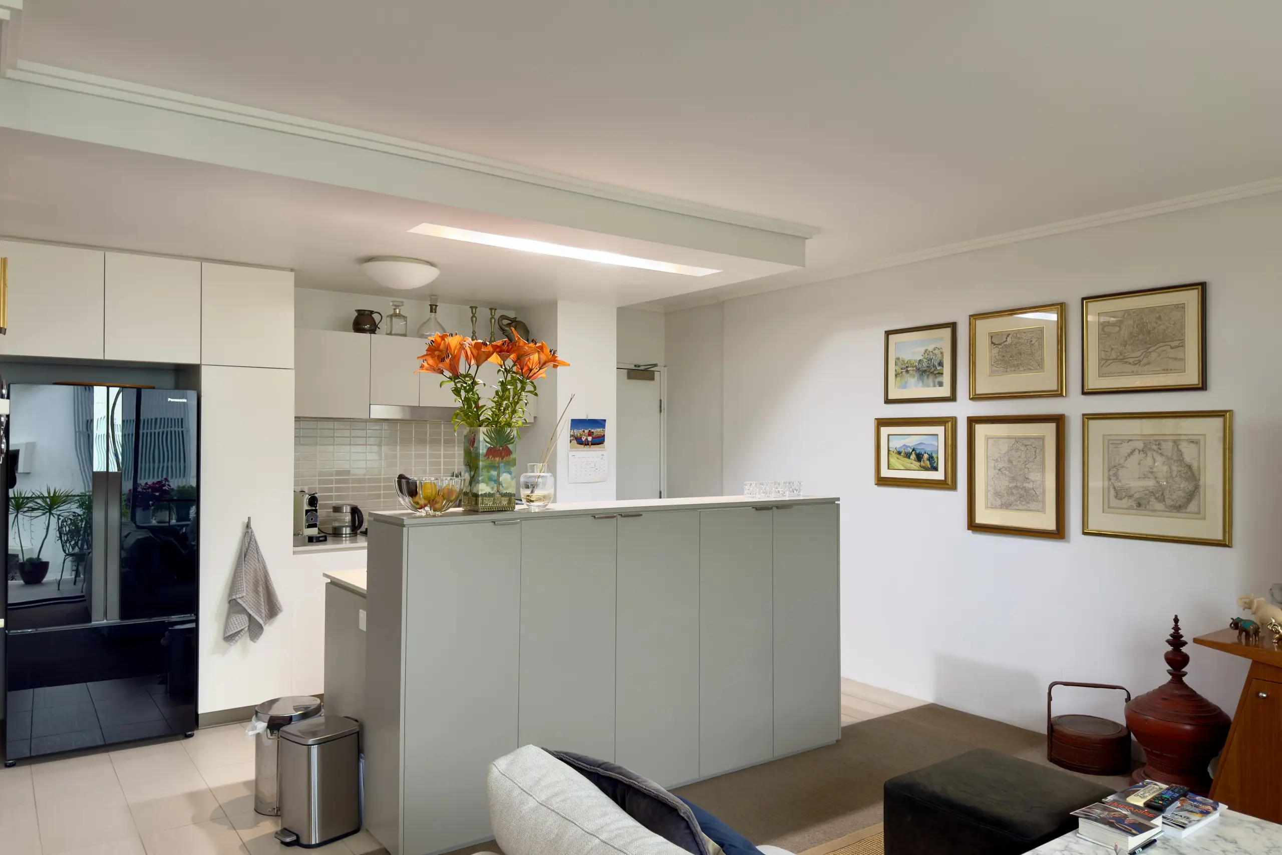 Contemporary kitchen with a clean architectural island